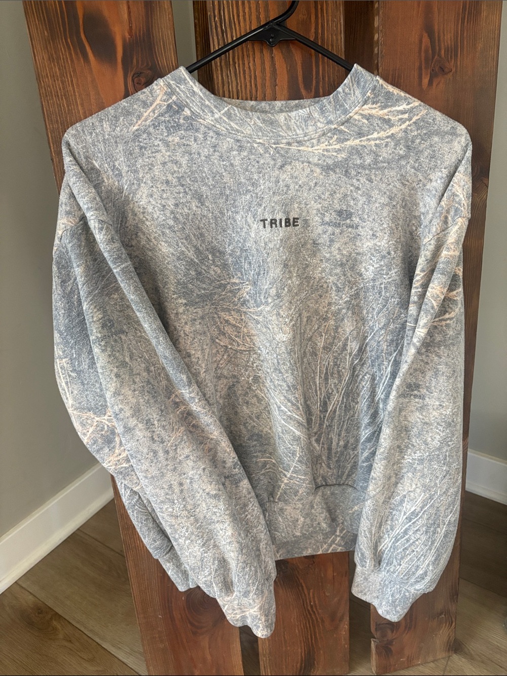Tribe Kelley mossy oak “brush” butter camo crew